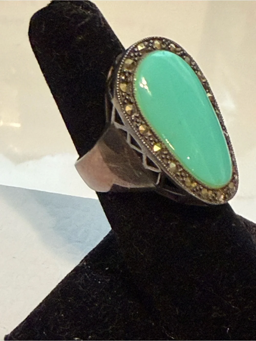 Vintage art deco revival sterling silver oval turquoise cabochon marcasite ring